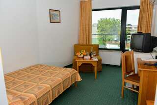 Отель Hotel Slavyanski Солнечный Берег Одноместный номер-7